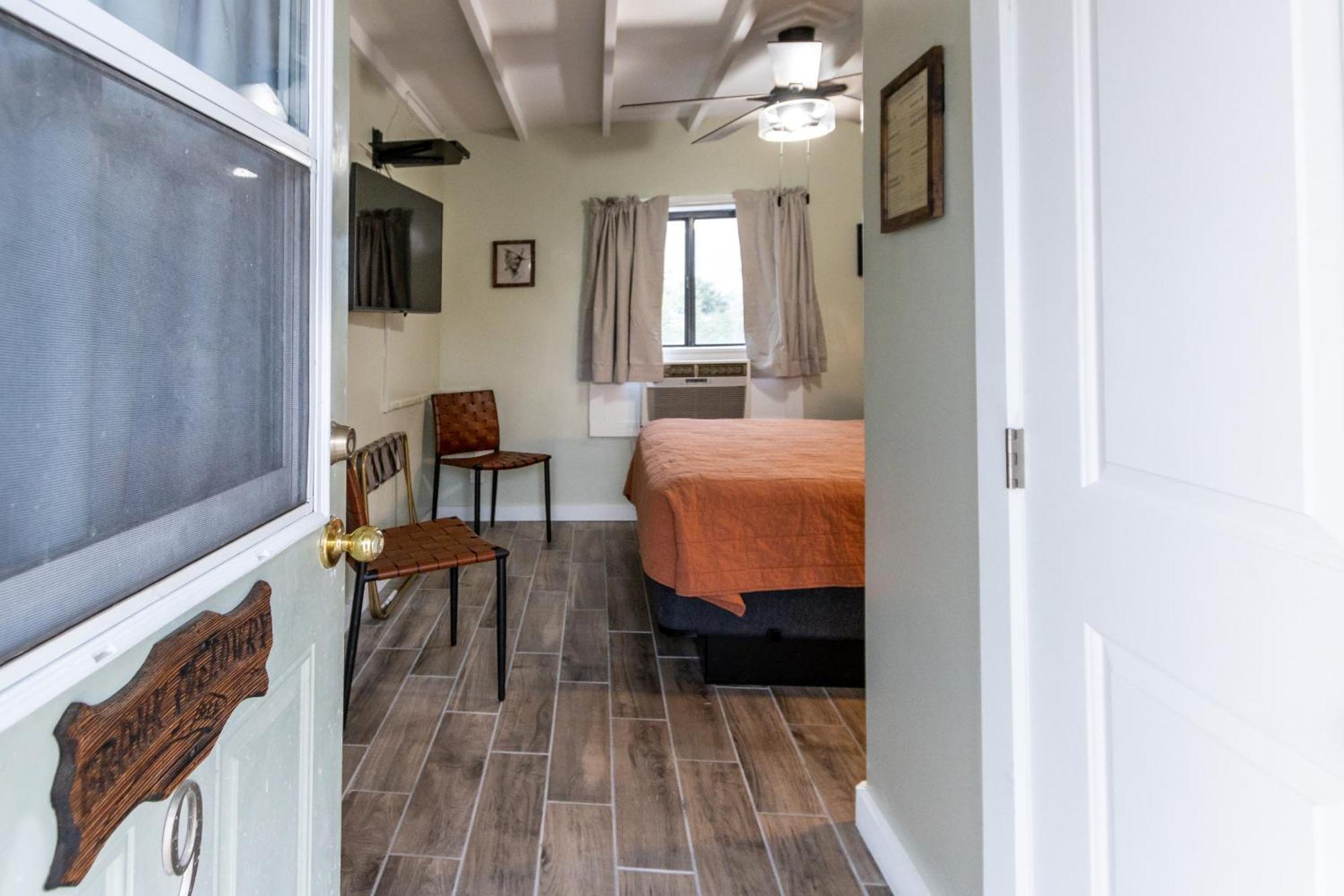 Sagebrush Inn Tombstone Zimmer foto A room at the motel